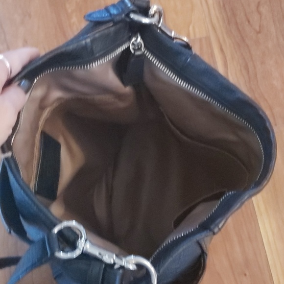 Coach Vintage Crossbody Bag - Picture 8 of 8